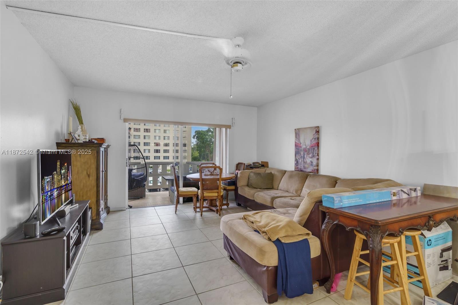 314 2 / 2 1132 sq. ft. $ 2025-09-19 0 Photo