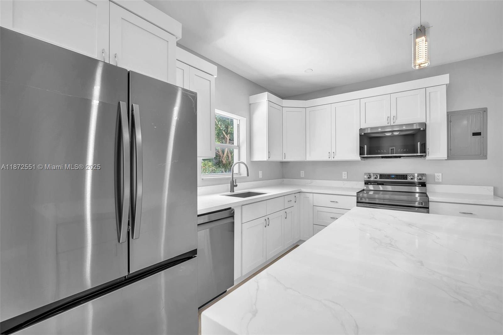   /  1556 sq. ft. $ 2025-09-04 0 Photo