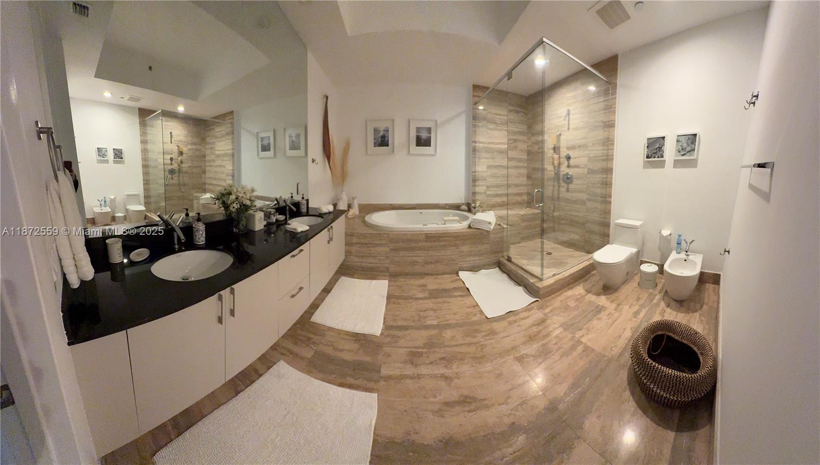 803 2 / 3 1935 sq. ft. $ 2025-09-04 0 foto