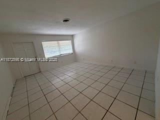   /  2483 sq. ft. $ 2025-09-04 0 foto