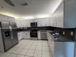   /  2483 sq. ft. $ 2025-09-04 0 foto