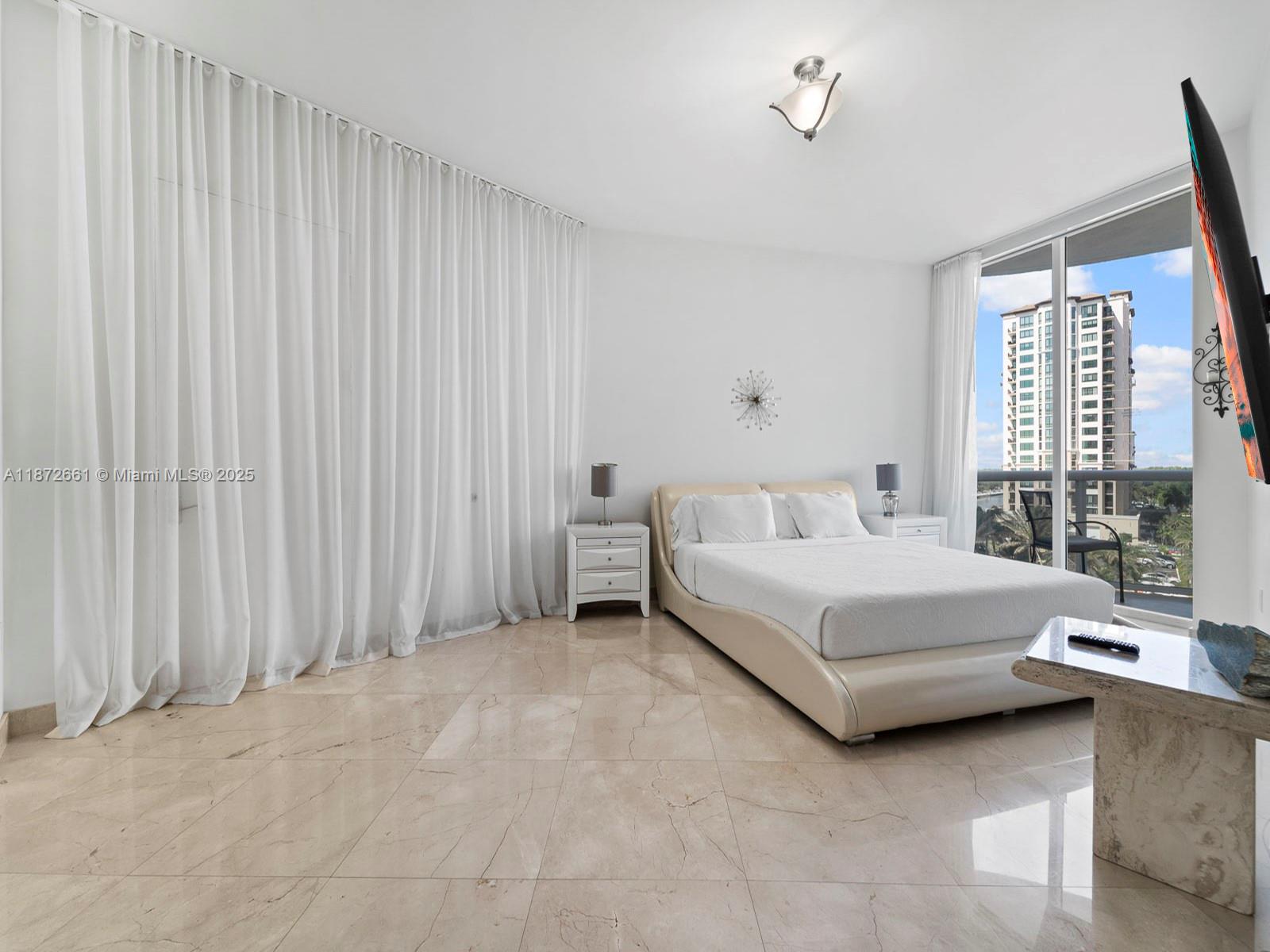 405 2 / 2 1435 sq. ft. $ 2025-09-04 0 Photo
