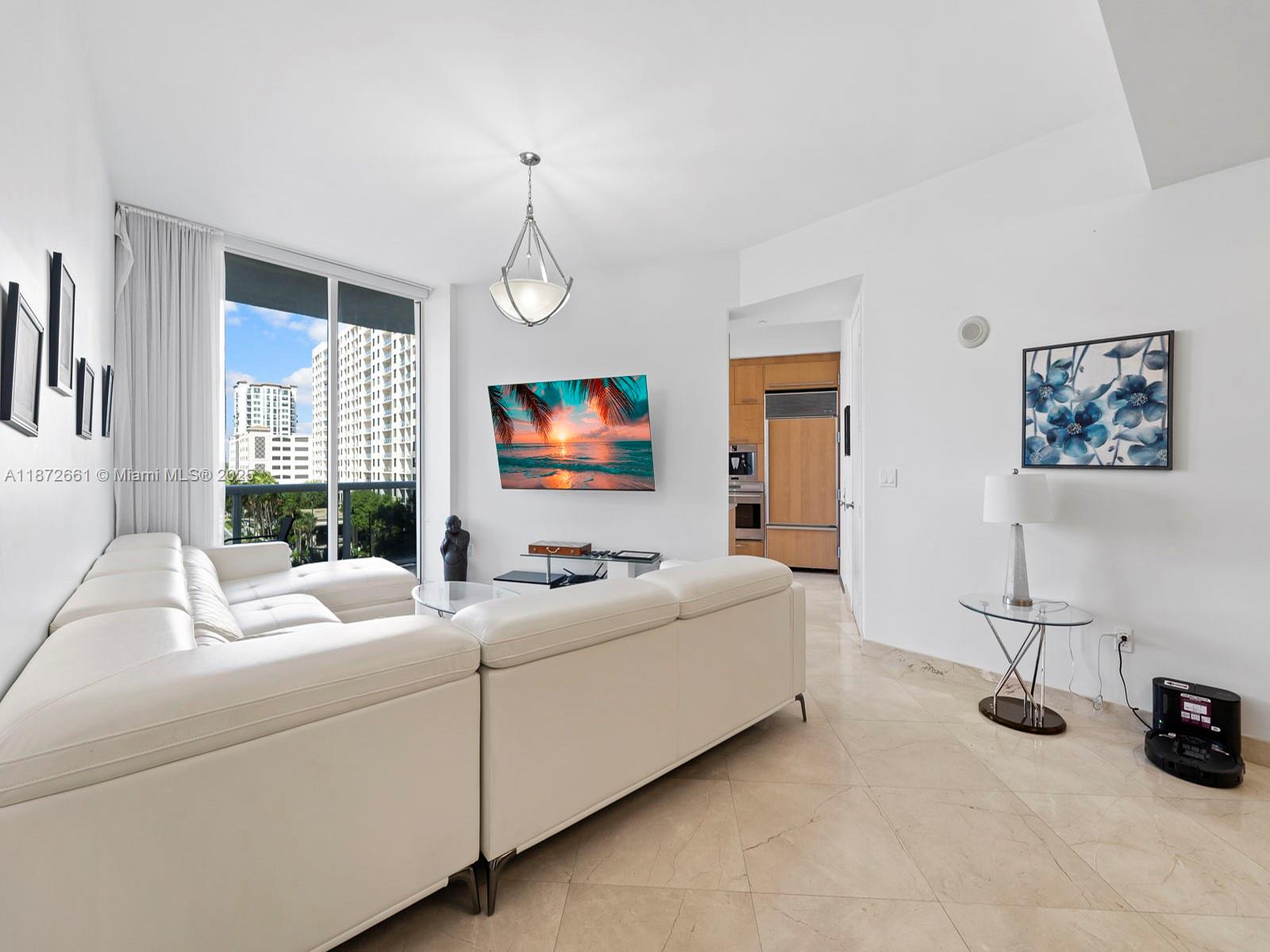 405 2 / 2 1435 sq. ft. $ 2025-09-04 0 Photo