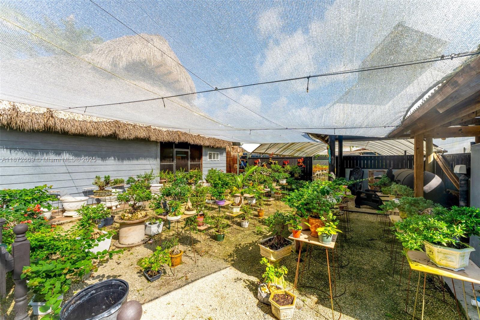 See details / sq. ft. $ 2025-09-04 0 Photo
