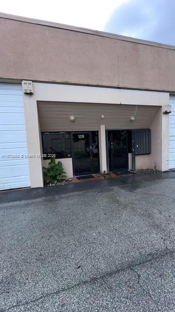 See details / sq. ft. $ 2025-09-05 0 Photo