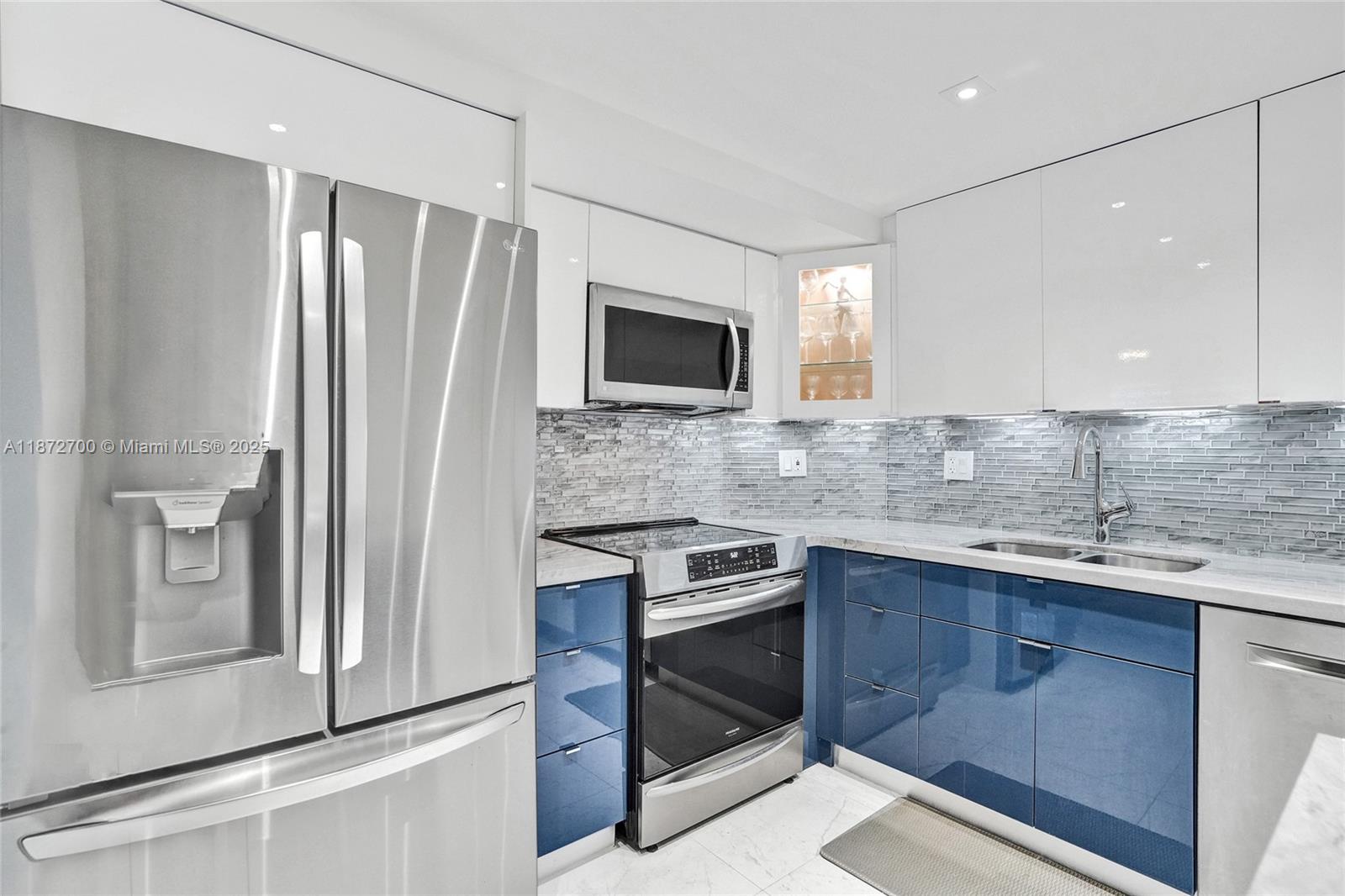 See details 1921 2 / 2 1350 sq. ft. $ 2025-09-04 0 Photo