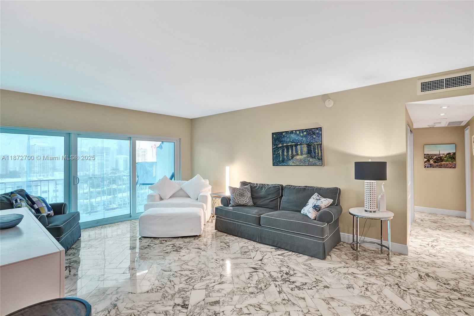 See details 1921 2 / 2 1350 sq. ft. $ 2025-09-04 0 Photo
