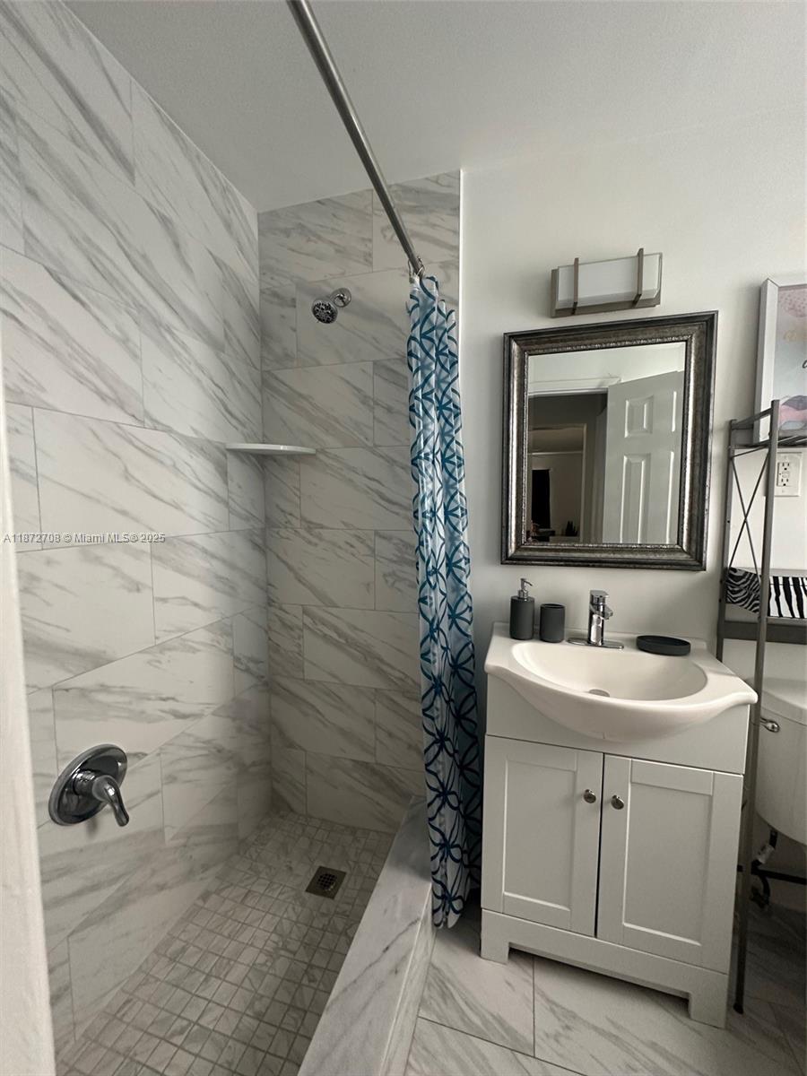   /  1046 sq. ft. $ 2025-09-04 0 Photo