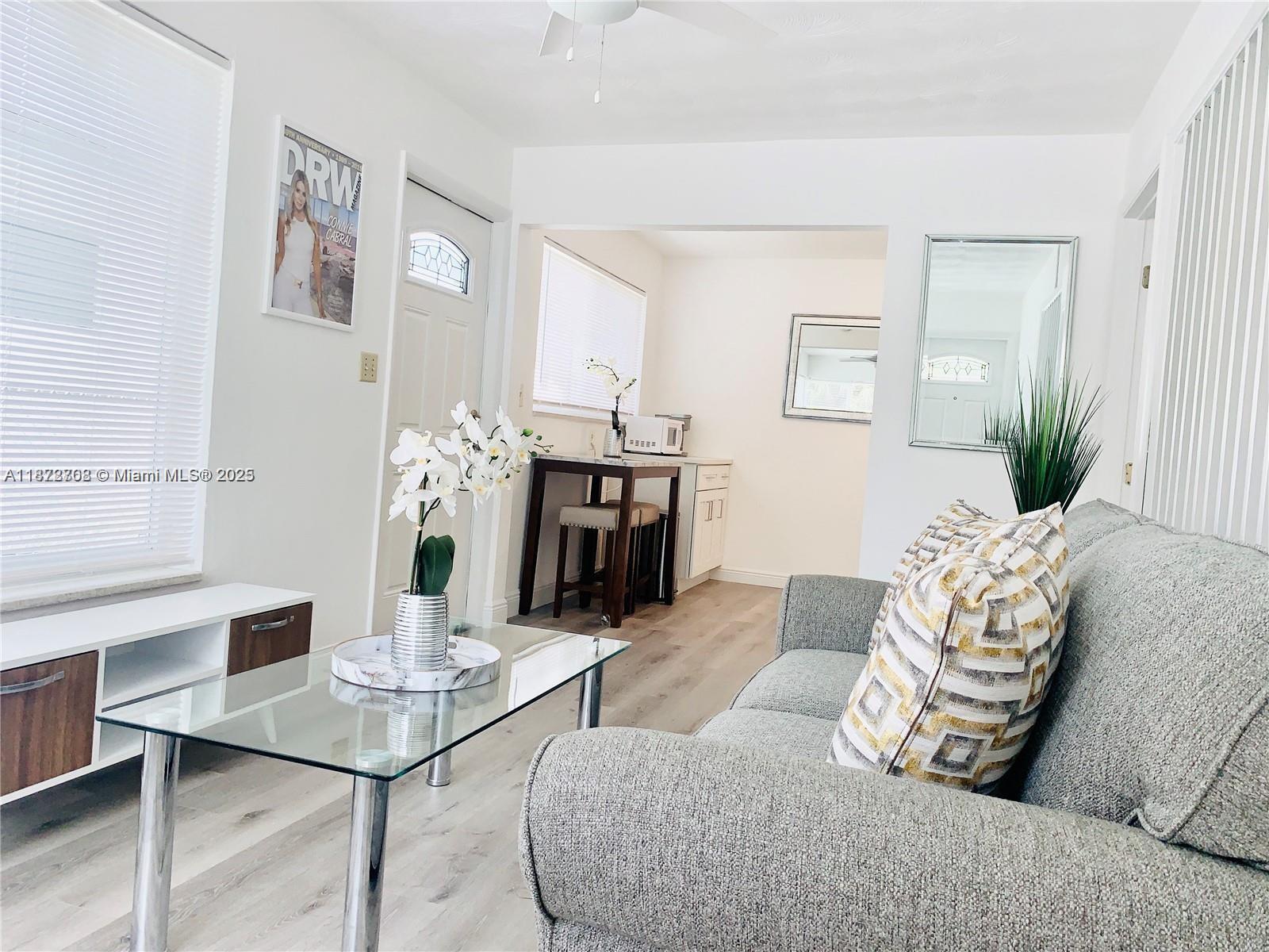   /  1046 sq. ft. $ 2025-09-04 0 Photo