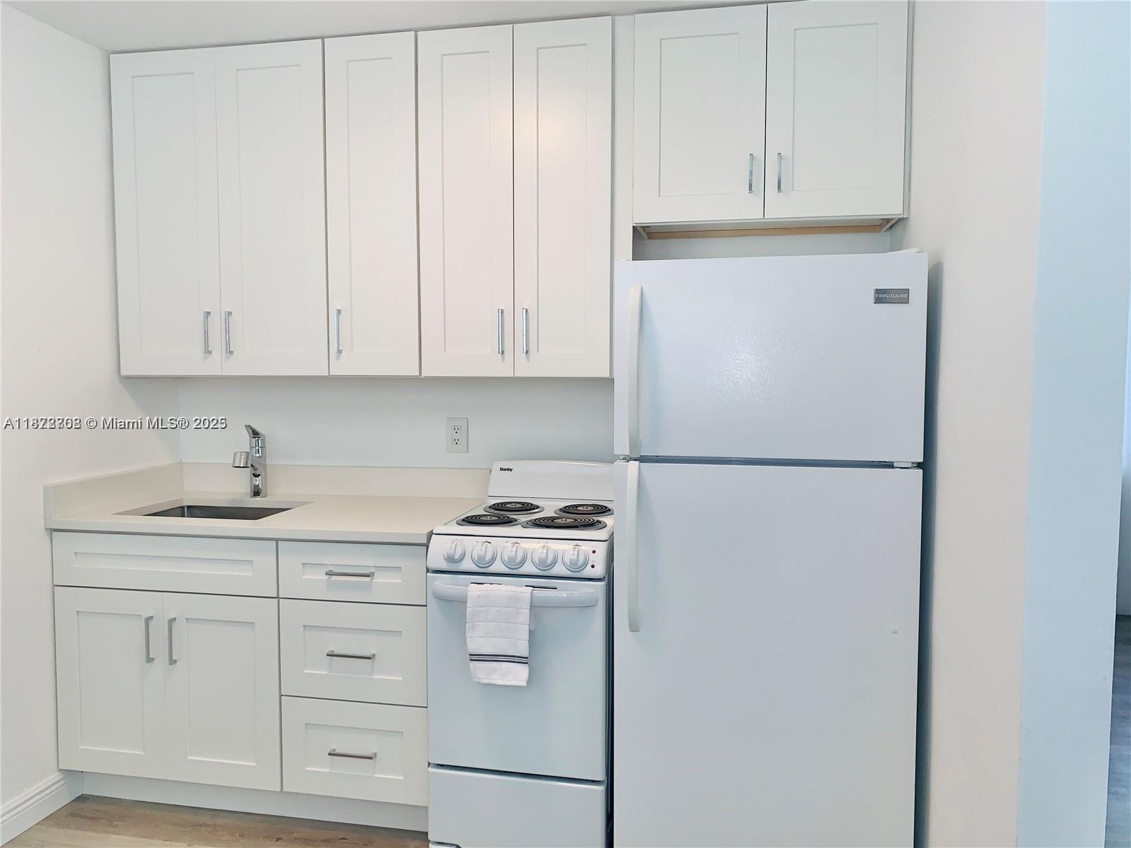   /  1046 sq. ft. $ 2025-09-04 0 Photo