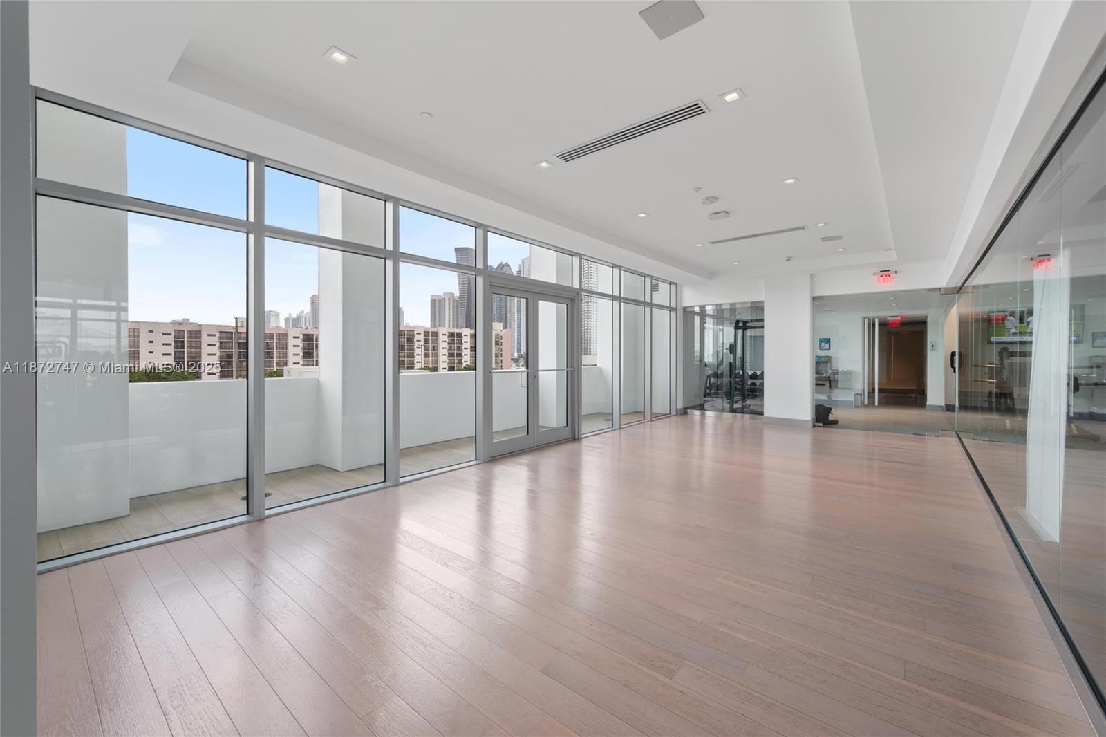 4-1501 3 / 4 1892 sq. ft. $ 2025-09-04 0 foto