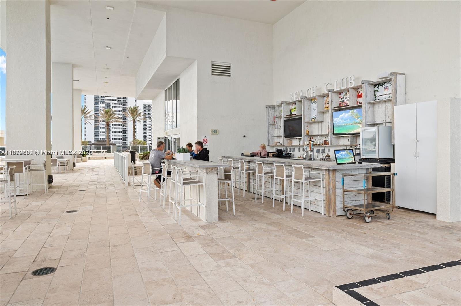 See details 3508 3 / 3 1571 sq. ft. $ 2025-09-04 0 Photo