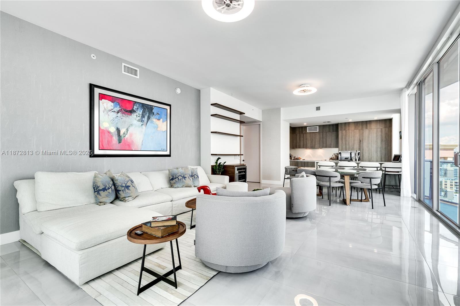 1405 2 / 3 1675 sq. ft. $ 2025-09-04 0 Photo