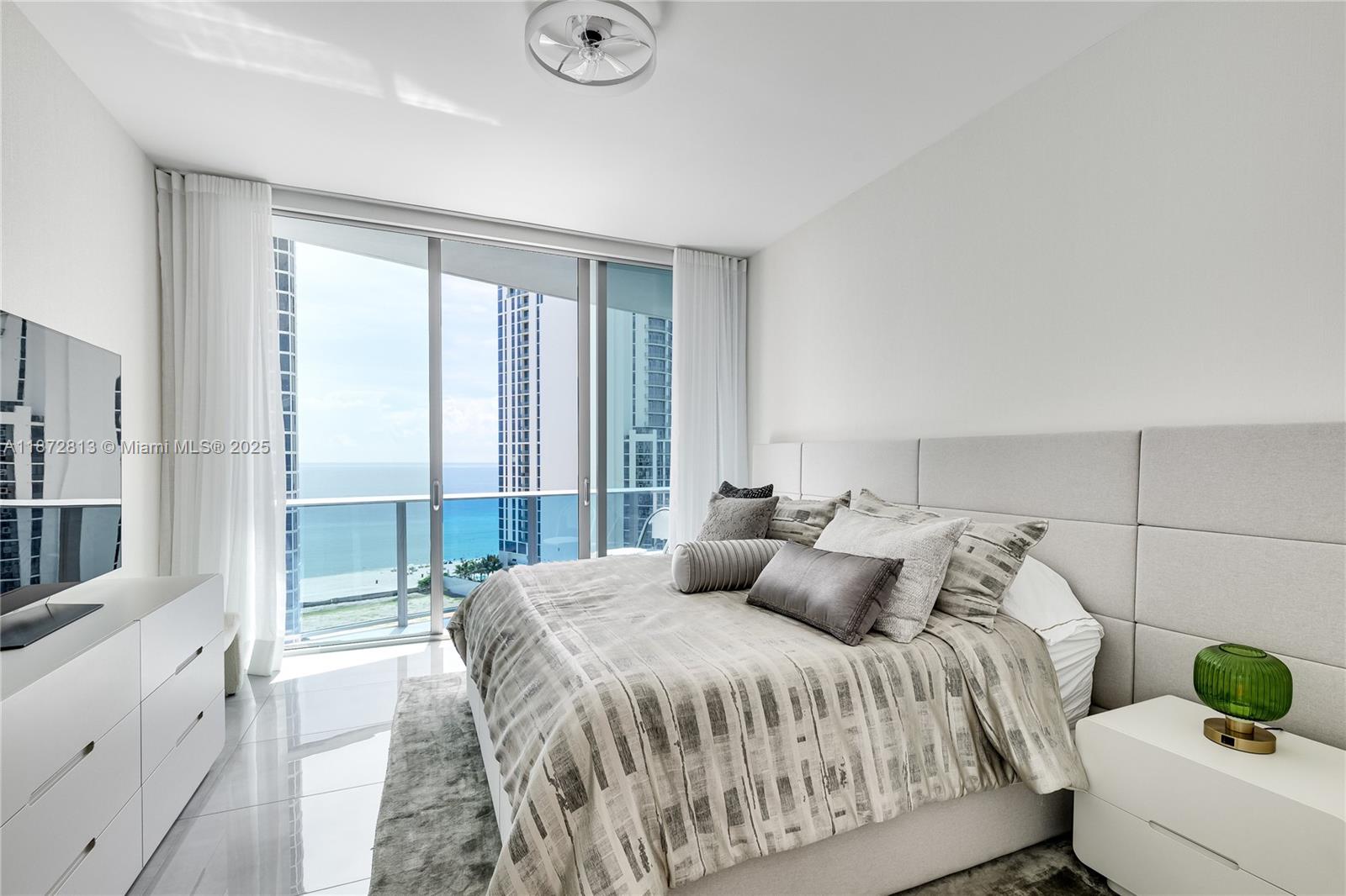 1405 2 / 3 1675 sq. ft. $ 2025-09-04 0 Photo