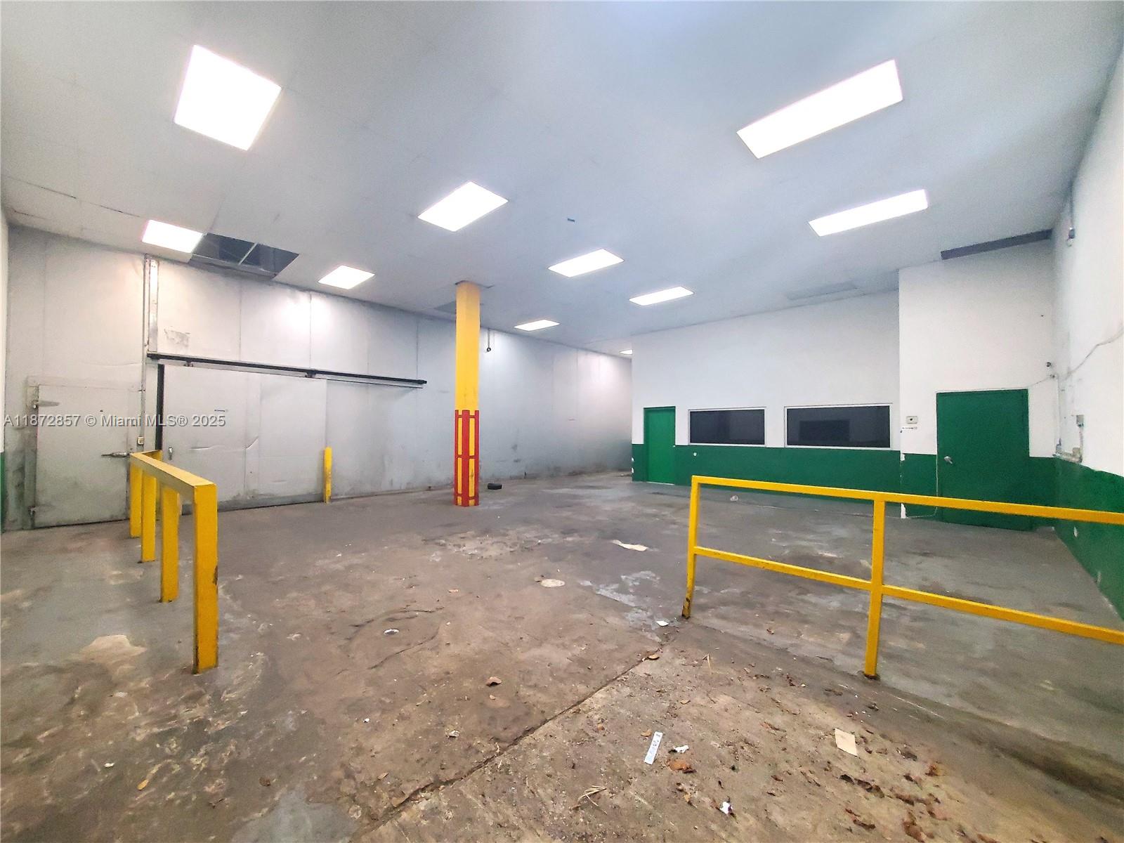 See details / sq. ft. $ 2025-09-06 0 Photo