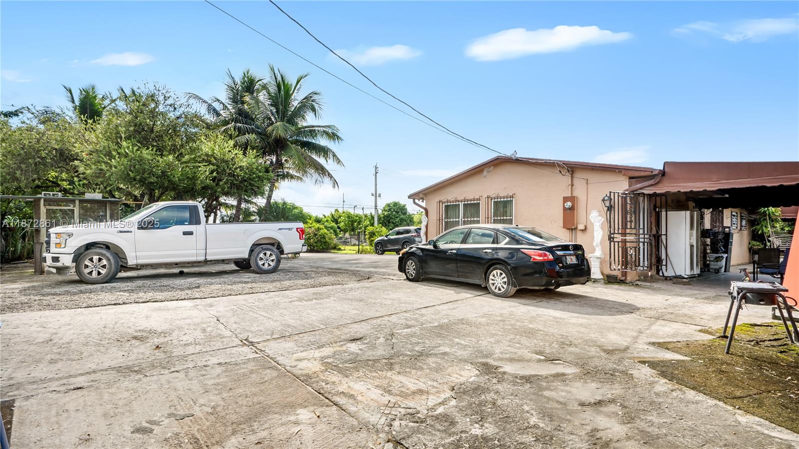 See details / sq. ft. $ 2025-09-05 0 Photo