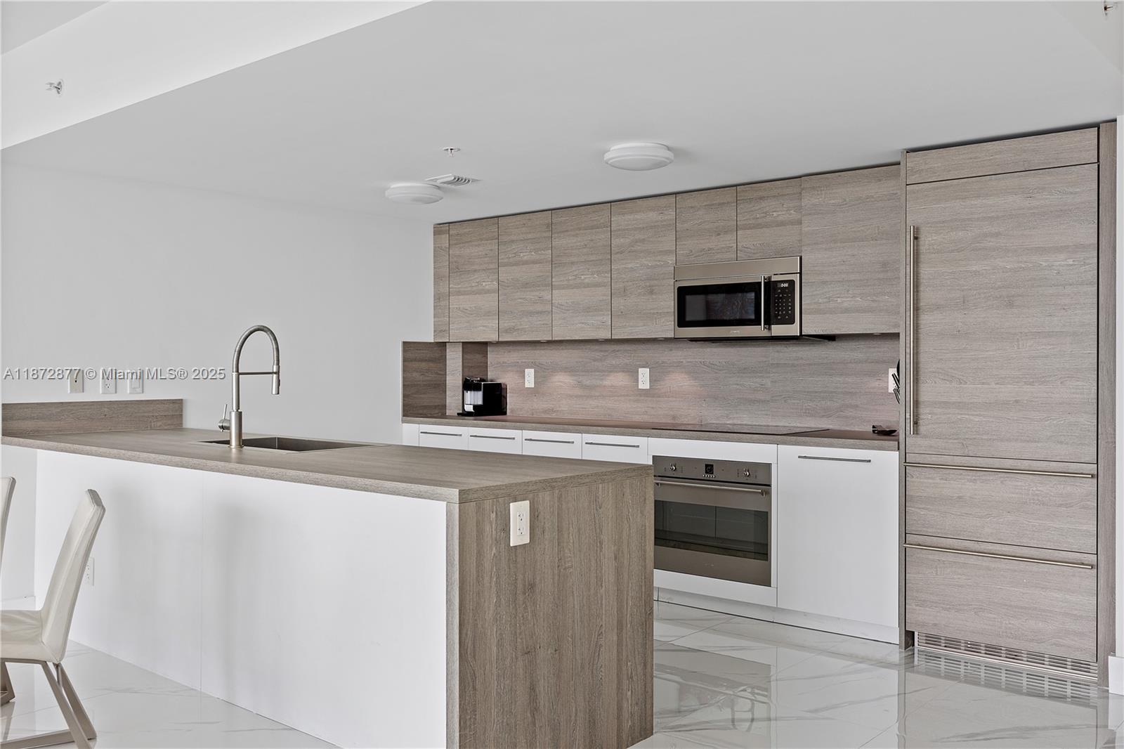 Photo of 400 Sunny Isles Blvd  #1205, Sunny Isles Beach, Florida, 33160 - 