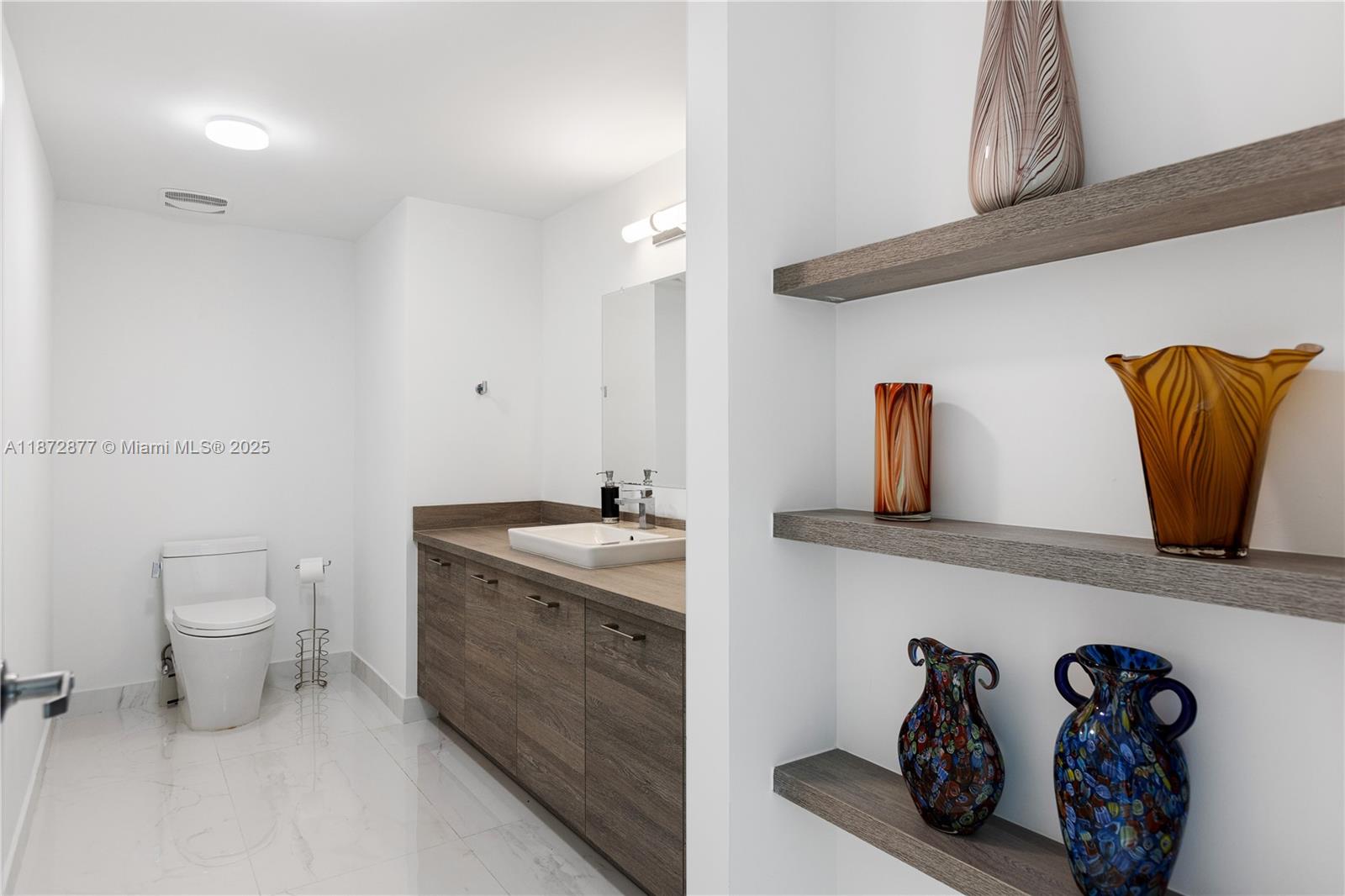 Photo of 400 Sunny Isles Blvd  #1205, Sunny Isles Beach, Florida, 33160 - 