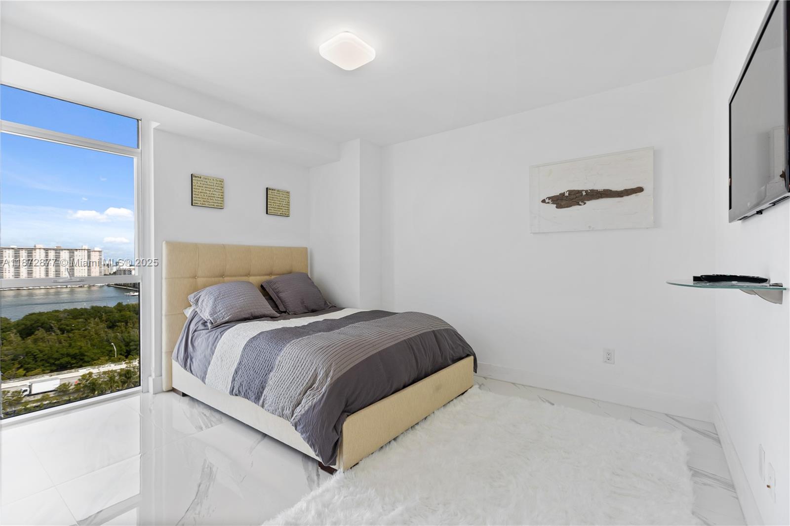 Photo of 400 Sunny Isles Blvd  #1205, Sunny Isles Beach, Florida, 33160 - 