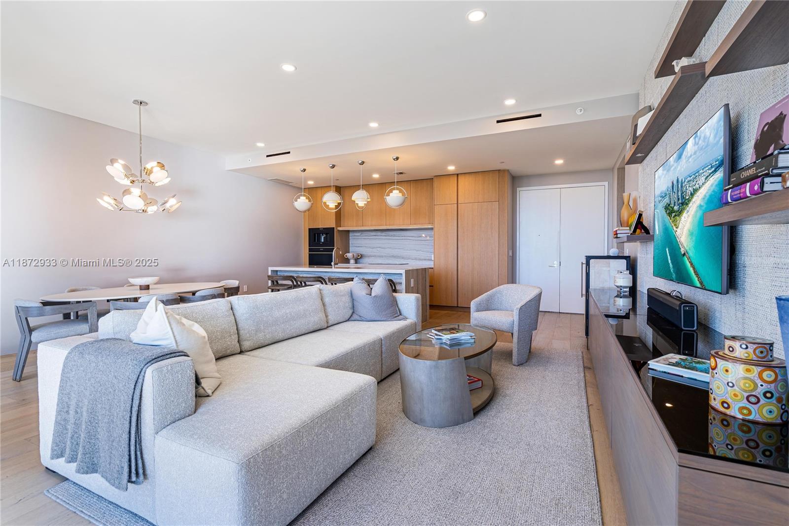 804 2 / 3 1457 sq. ft. $ 2025-09-05 0 Photo