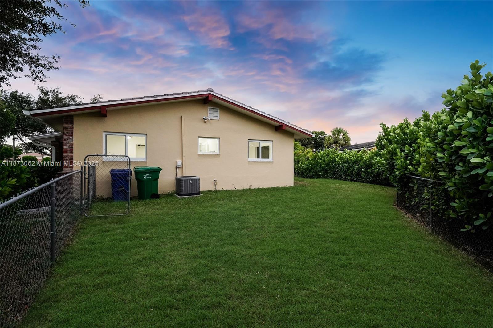 See details / 2296 sq. ft. $ 2025-09-05 0 Photo