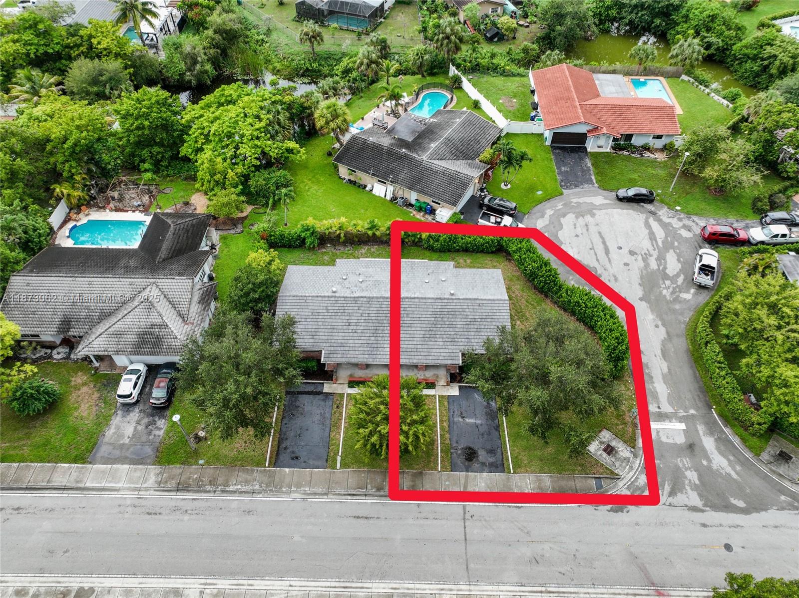 See details / 2296 sq. ft. $ 2025-09-05 0 Photo
