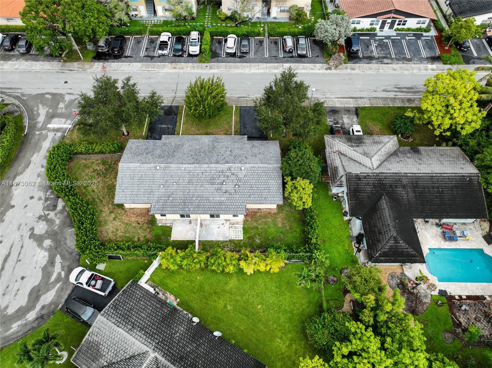 See details / 2296 sq. ft. $ 2025-09-05 0 Photo