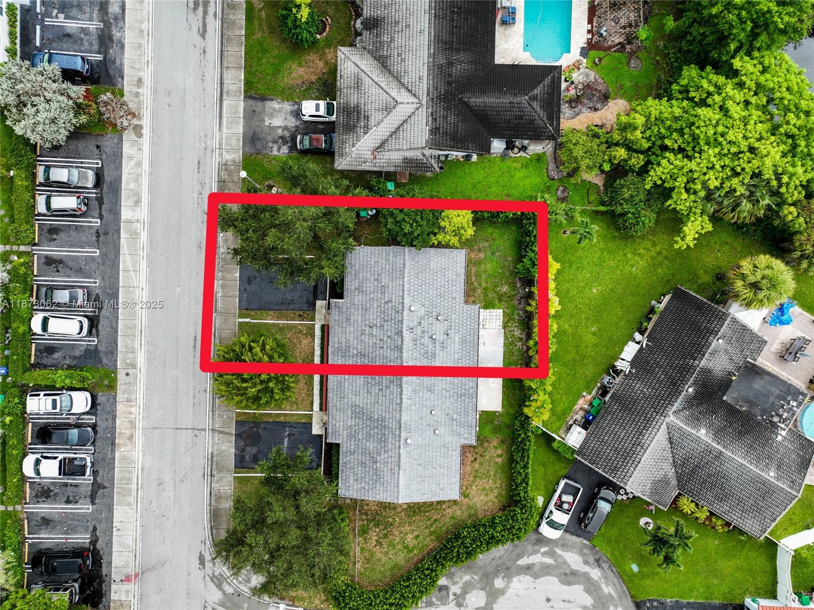 See details / 2296 sq. ft. $ 2025-09-05 0 Photo