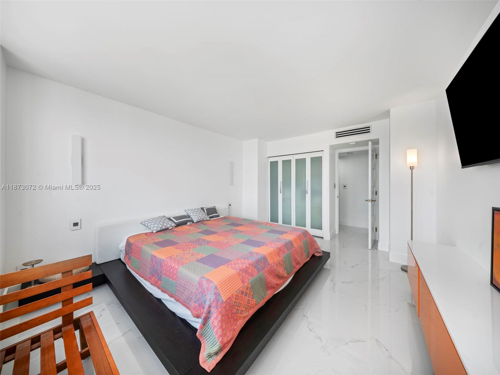 Photo of 3180 Ocean Dr  #1101, Hallandale Beach, Florida, 33009 - 