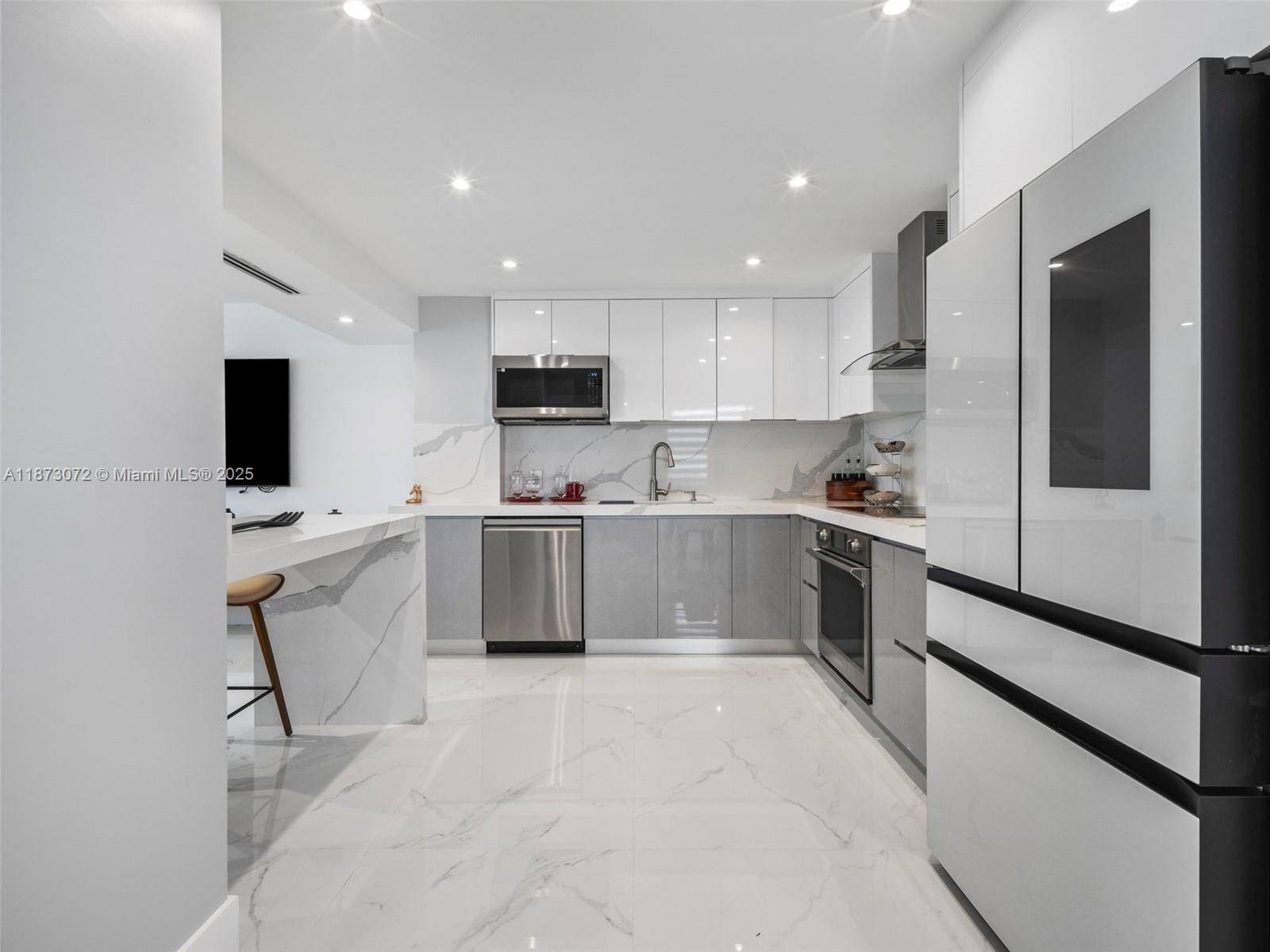 Photo of 3180 Ocean Dr  #1101, Hallandale Beach, Florida, 33009 - 