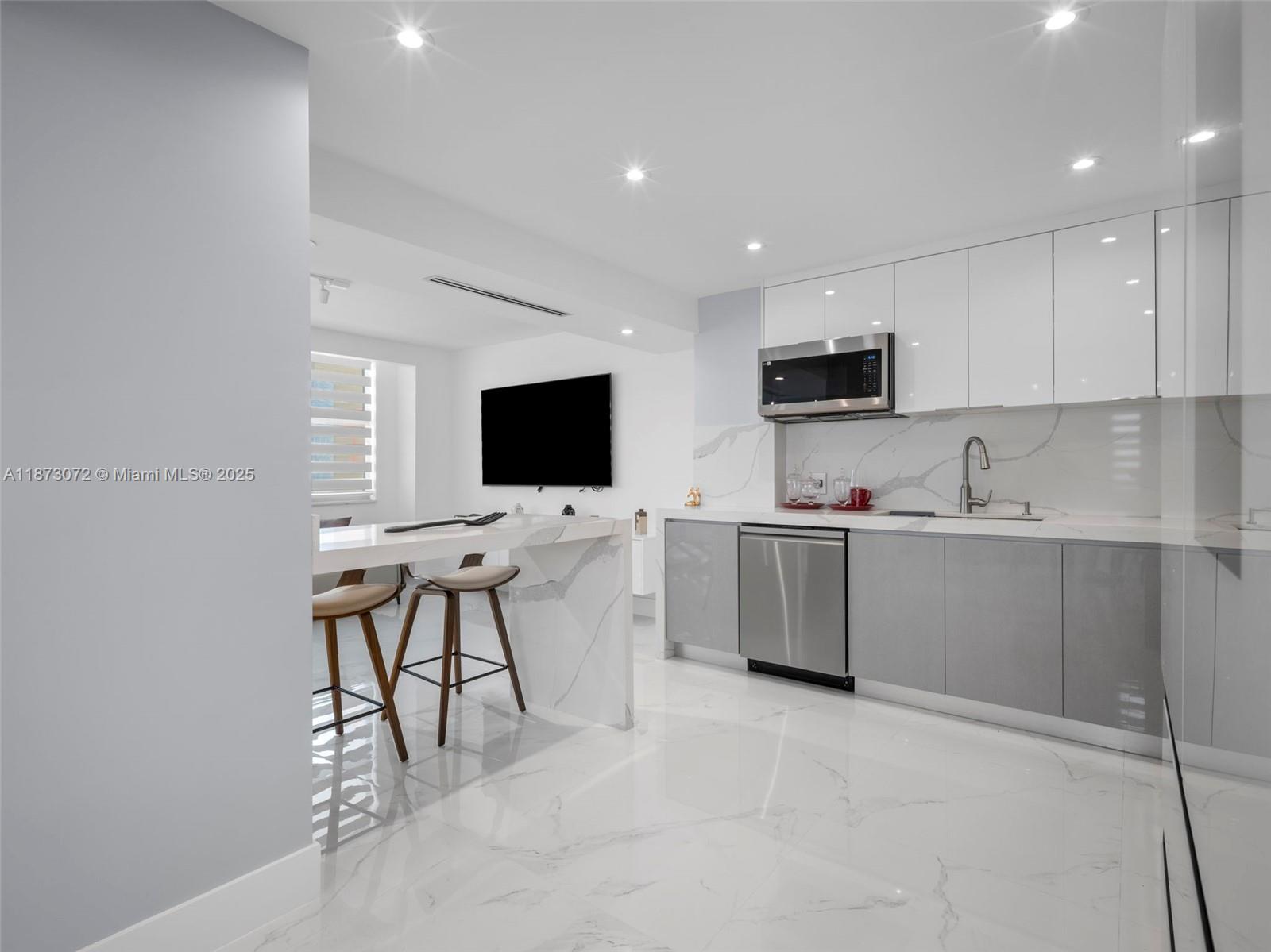 Photo of 3180 Ocean Dr  #1101, Hallandale Beach, Florida, 33009 - 
