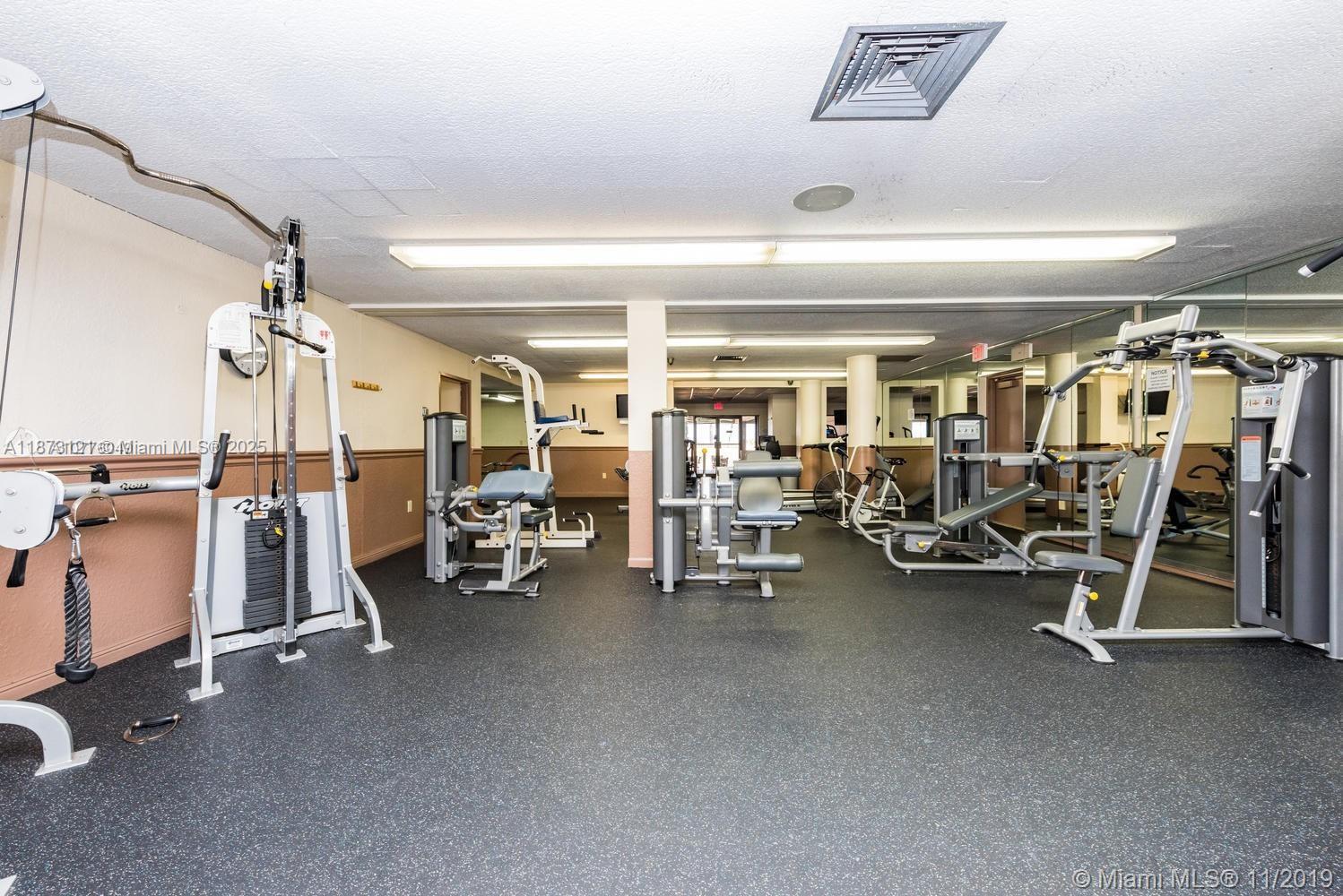 3C 1 / 2 870 sq. ft. $ 2025-09-05 0 Photo