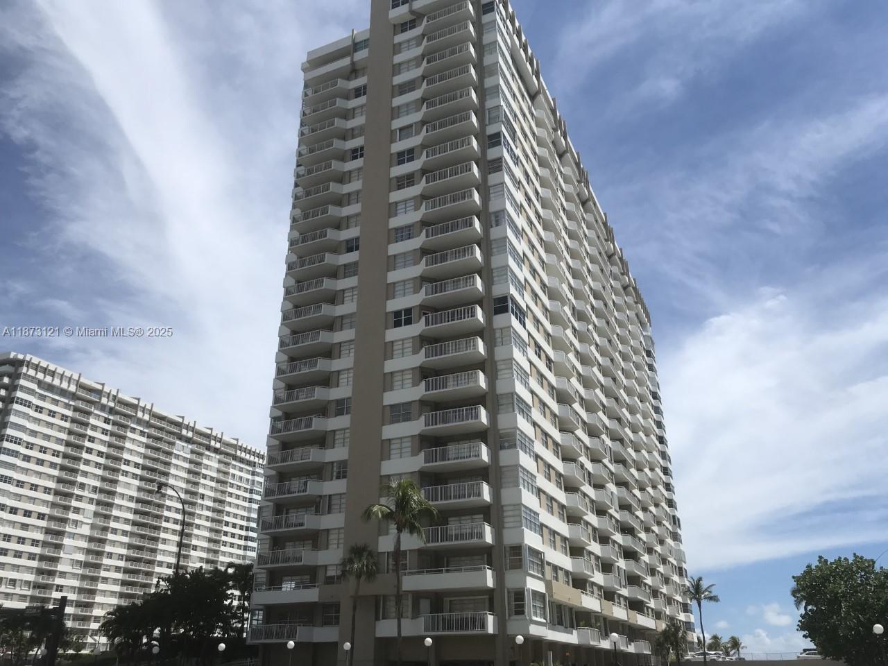 3C 1 / 2 870 sq. ft. $ 2025-09-05 0 Photo