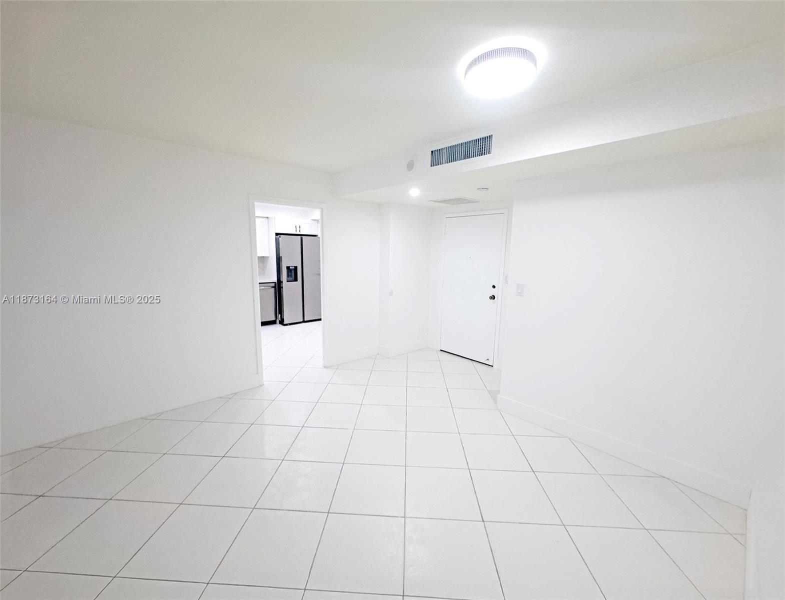 2012 2 / 2 1087 sq. ft. $ 2025-09-05 0 Photo