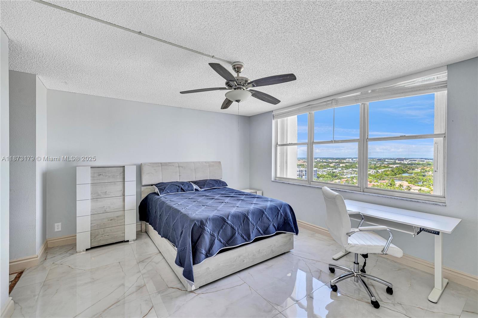 Photo of 2201 Ocean Dr #2005, Hollywood, Florida, 33019 -