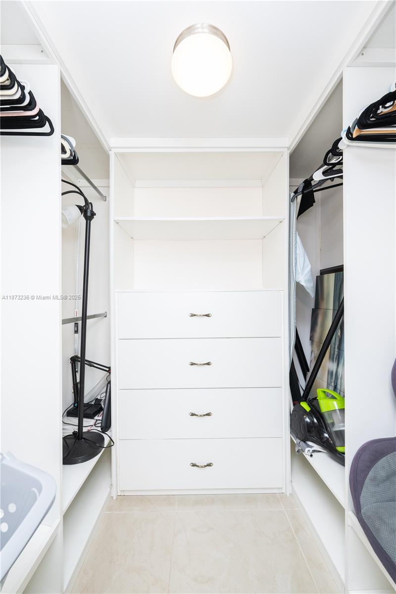 Photo of 1833 Ocean Dr  #1007, Hallandale Beach, Florida, 33009 - Walking Closet