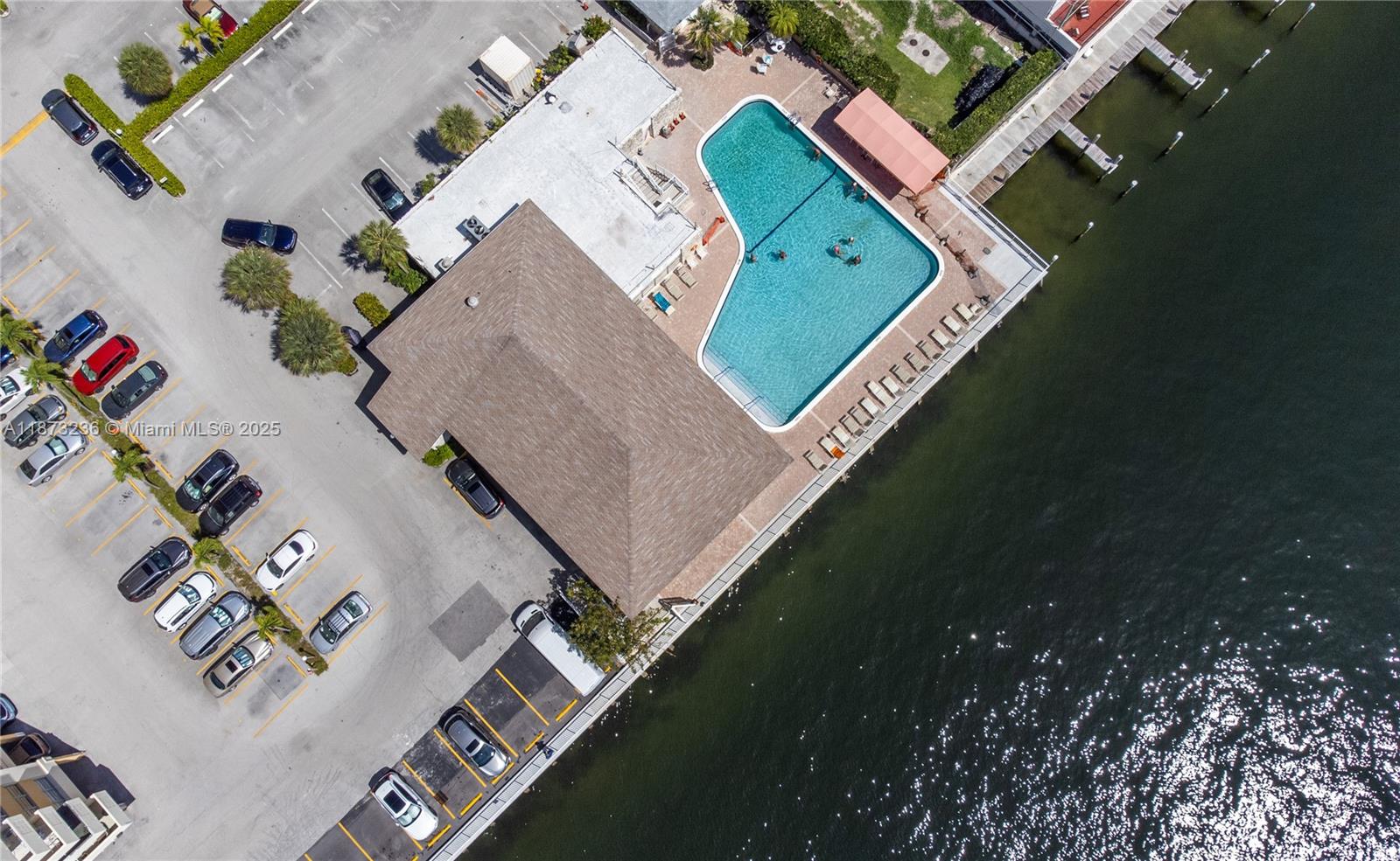 Photo of 1833 Ocean Dr  #1007, Hallandale Beach, Florida, 33009 - Pool