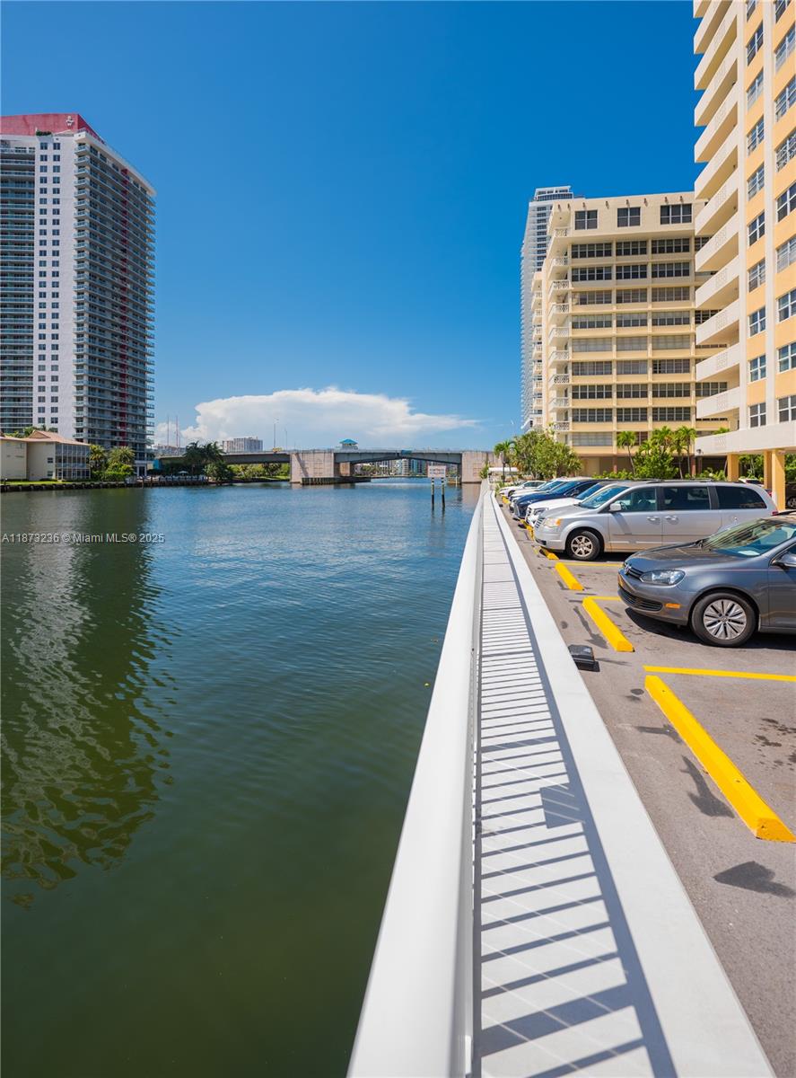 Photo of 1833 Ocean Dr  #1007, Hallandale Beach, Florida, 33009 - Guest Parking Line