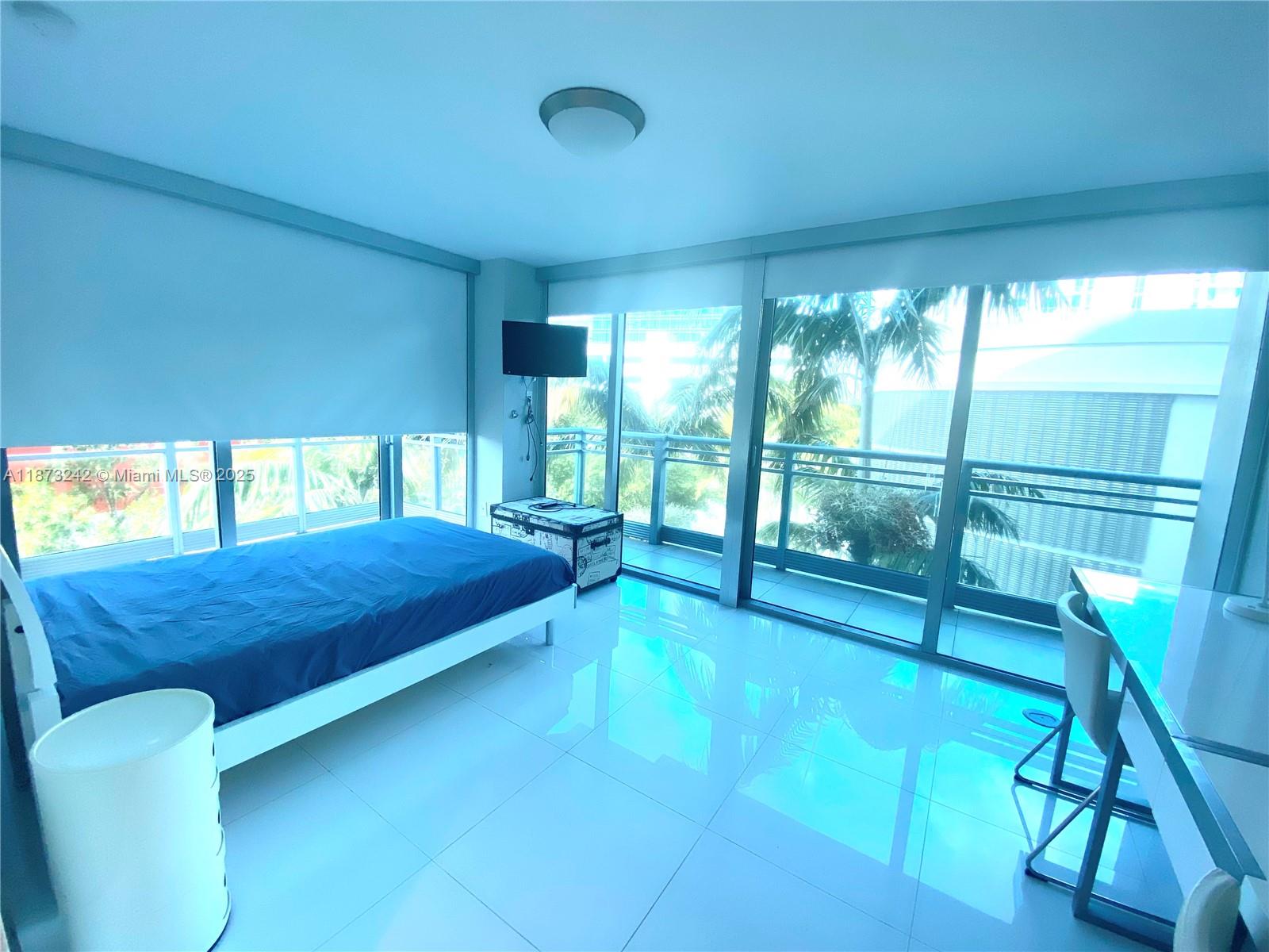 Photo of 2950 188th St  #301, Aventura, Florida, 33180 - 