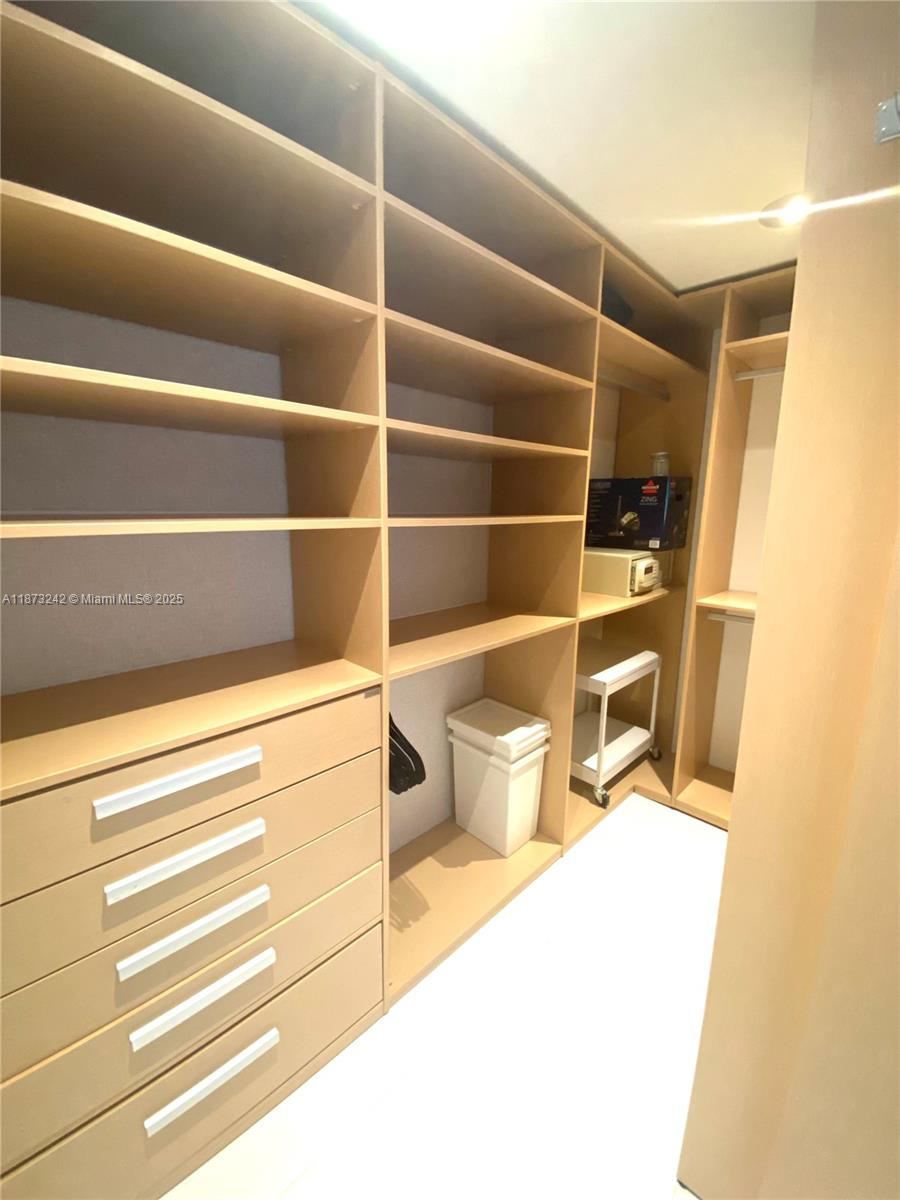 Photo of 2950 188th St  #301, Aventura, Florida, 33180 - 