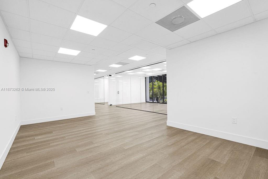 See details 310A-B / sq. ft. $ 2025-09-10 0 Photo