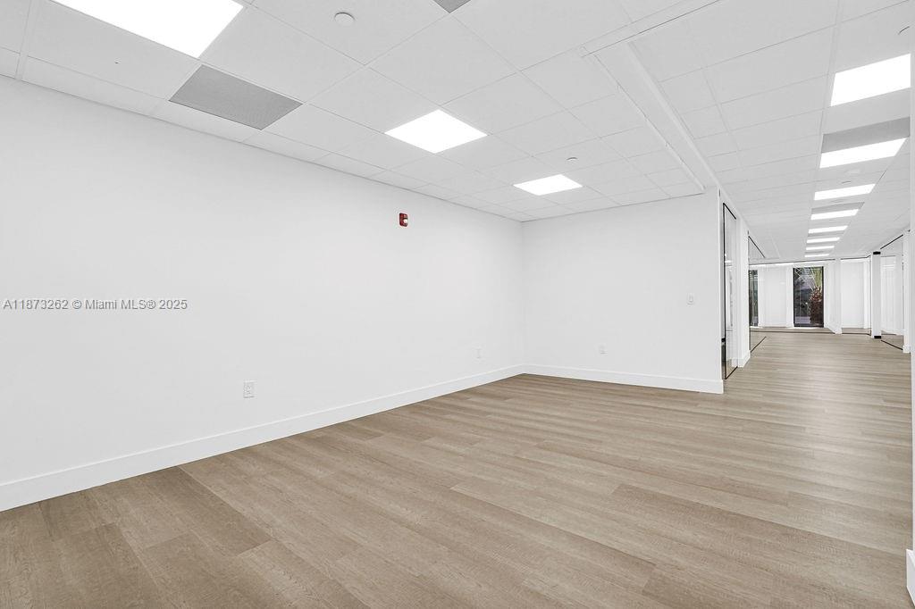 See details 310A-B / sq. ft. $ 2025-09-10 0 Photo