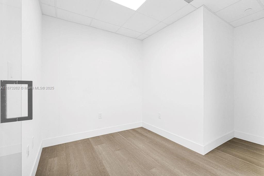 See details 310A-B / sq. ft. $ 2025-09-10 0 Photo
