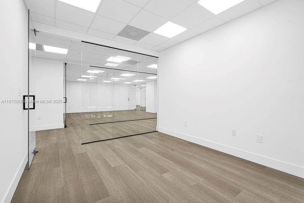 See details 310A-B / sq. ft. $ 2025-09-10 0 Photo