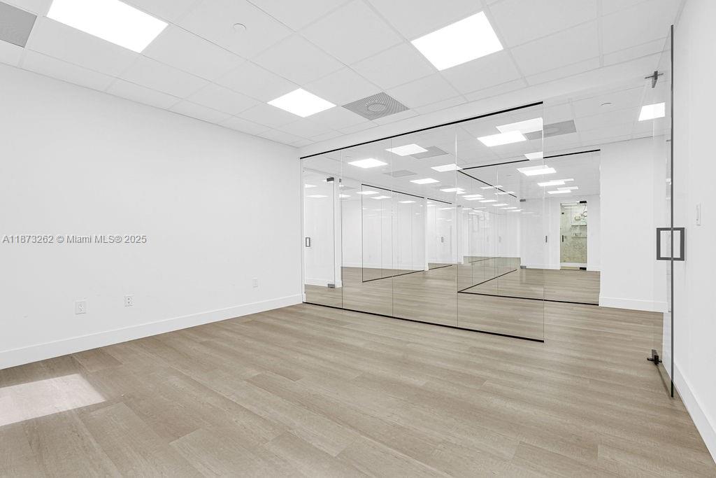 See details 310A-B / sq. ft. $ 2025-09-10 0 Photo