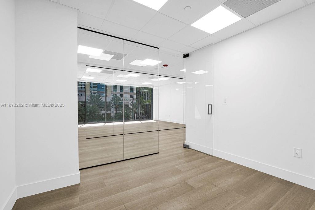 See details 310A-B / sq. ft. $ 2025-09-10 0 Photo
