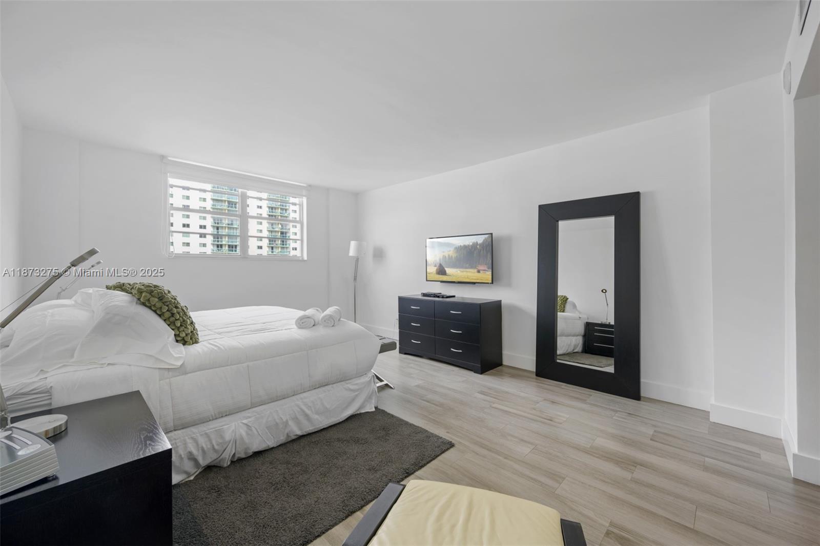 Photo of 19370 Collins Ave  #402, Sunny Isles Beach, Florida, 33160 - 