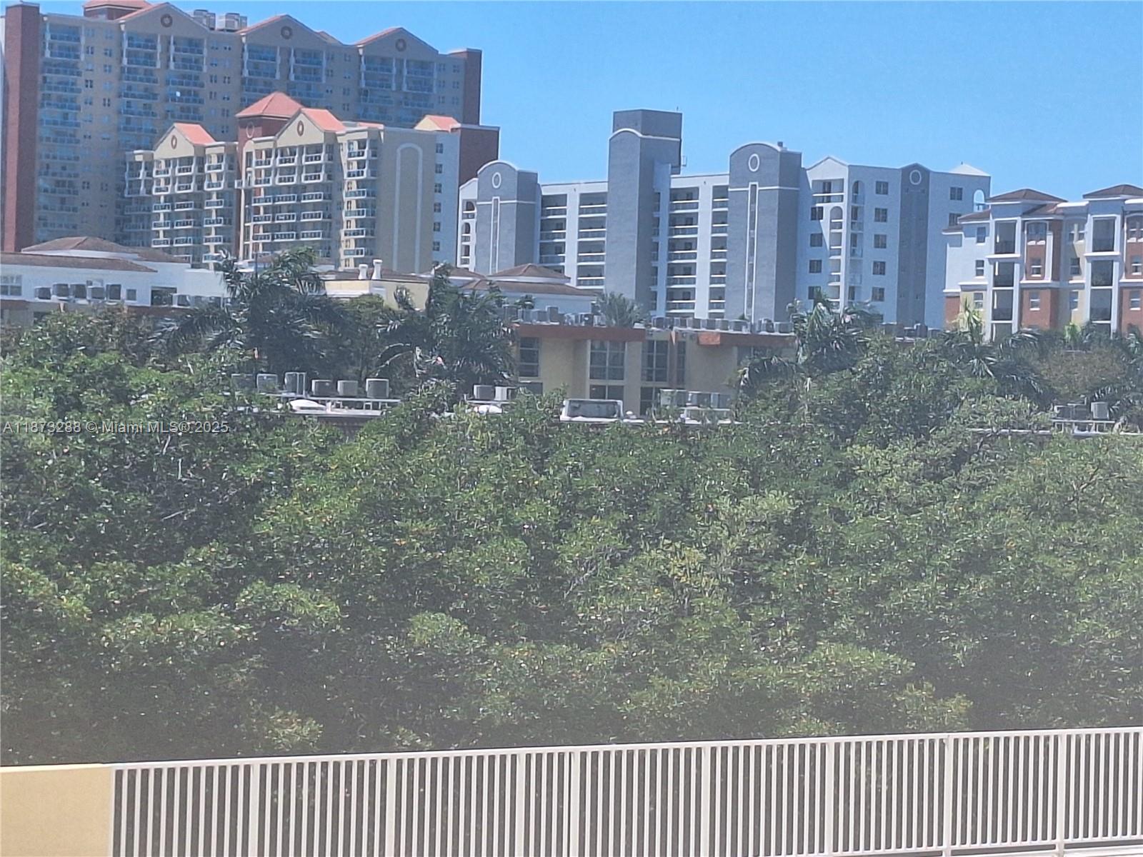 See details 417 2 / 2 1276 sq. ft. $ 2025-09-05 0 Photo