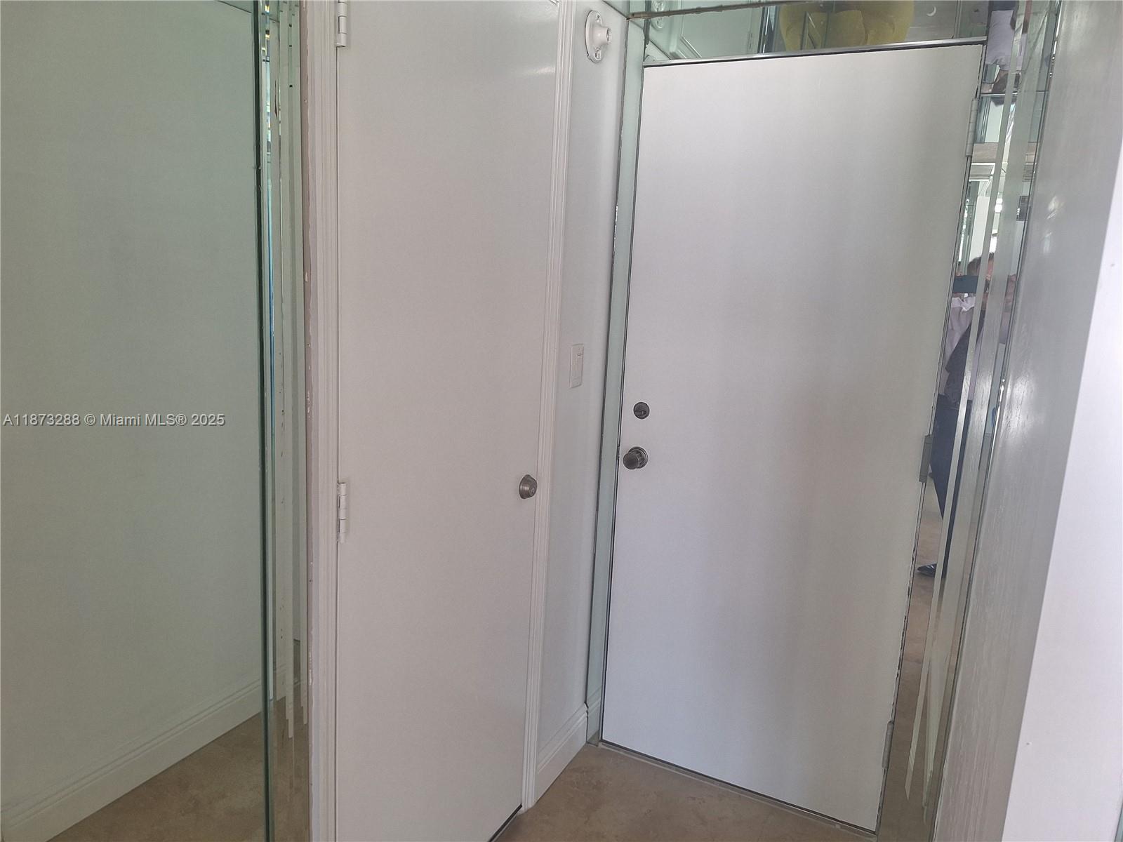 See details 417 2 / 2 1276 sq. ft. $ 2025-09-05 0 Photo