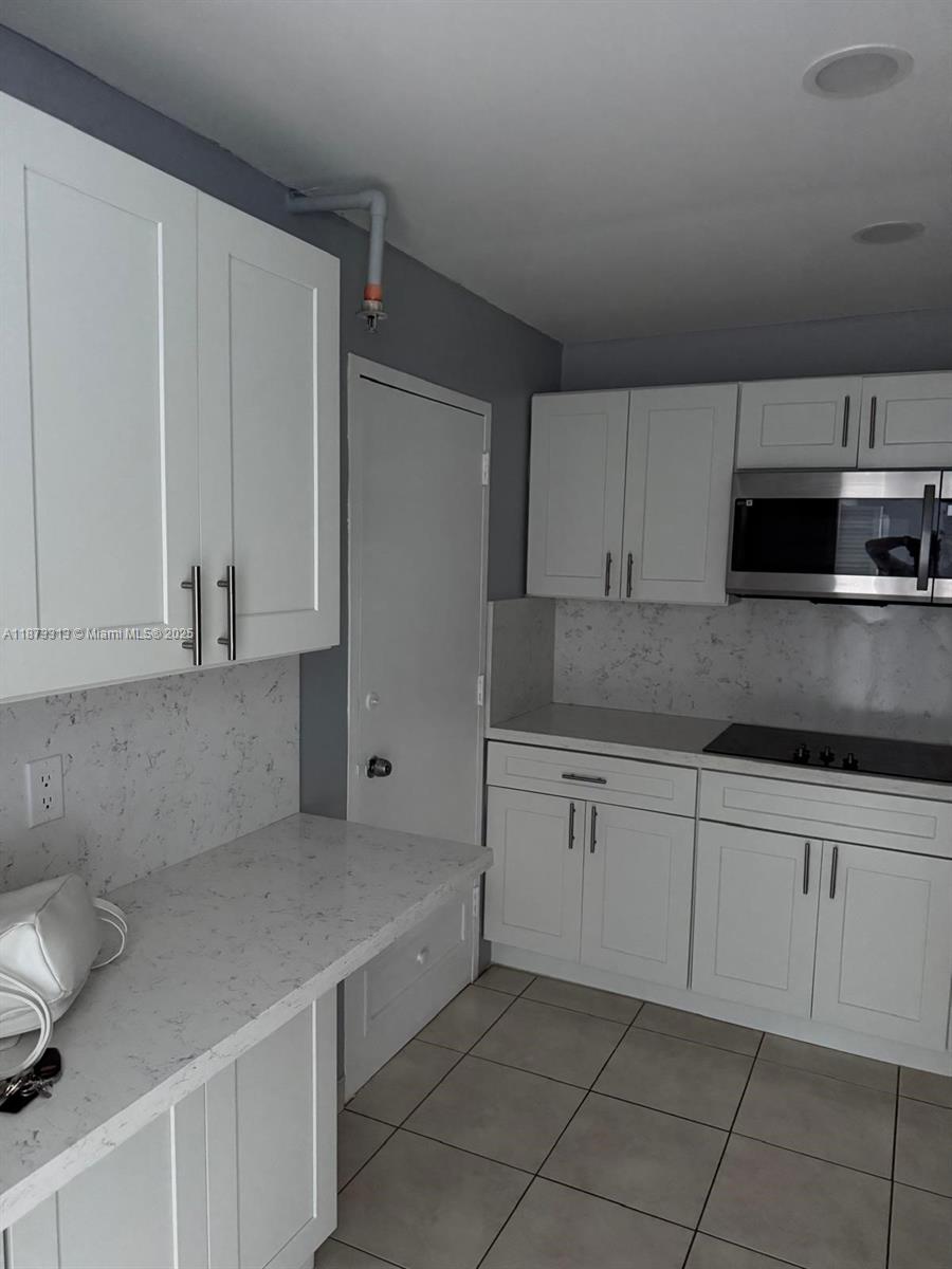 Photo of 400 Kings Point Dr #525, Sunny Isles Beach, Florida, 33160 -